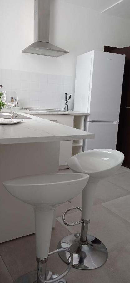 Apartamento casco histórico con ático. Appartamento Siviglia Esterno foto
